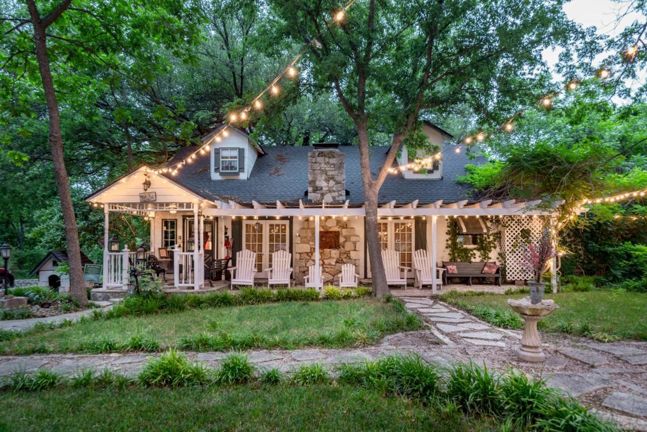 Country Woods Inn Glen Rose Εξωτερικό φωτογραφία