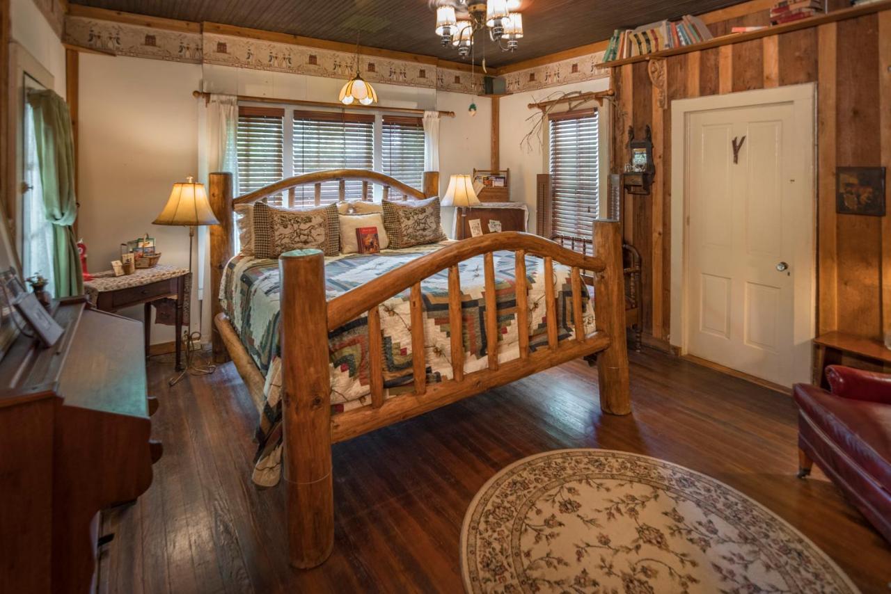 Country Woods Inn Glen Rose Εξωτερικό φωτογραφία