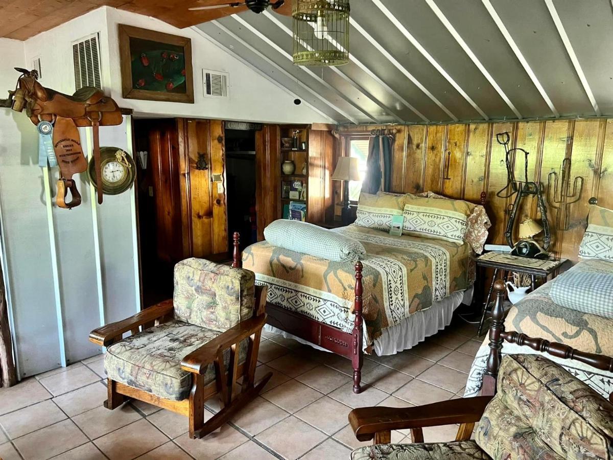 Country Woods Inn Glen Rose Εξωτερικό φωτογραφία