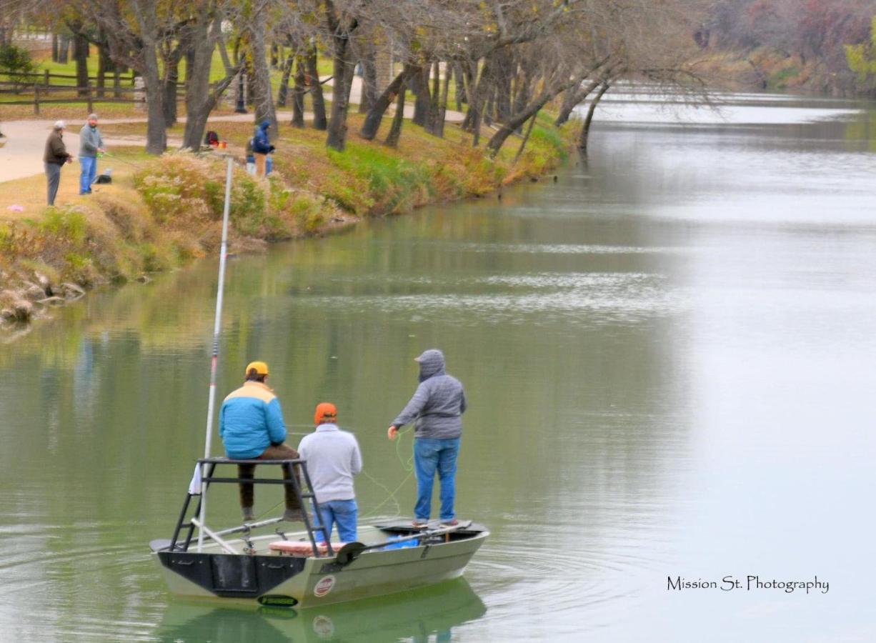 Country Woods Inn Glen Rose Εξωτερικό φωτογραφία