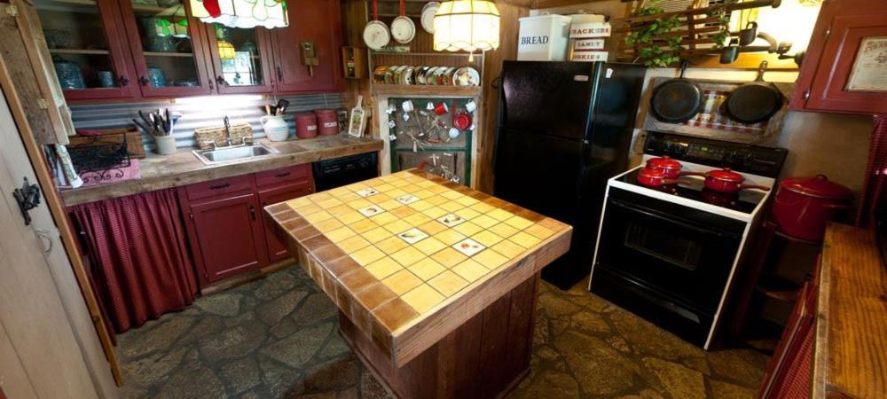 Country Woods Inn Glen Rose Εξωτερικό φωτογραφία