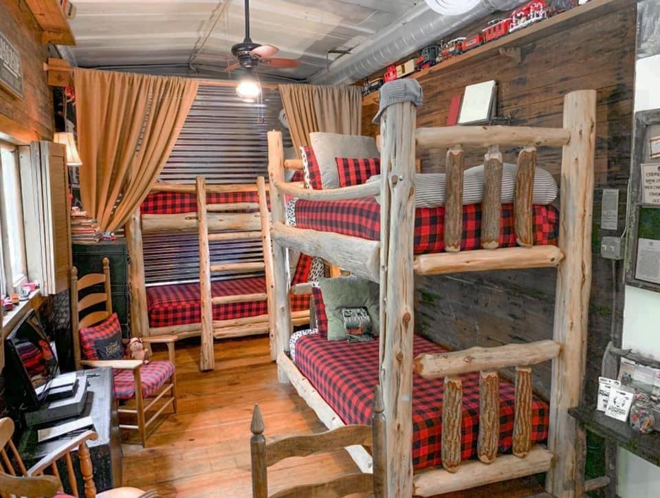 Country Woods Inn Glen Rose Εξωτερικό φωτογραφία