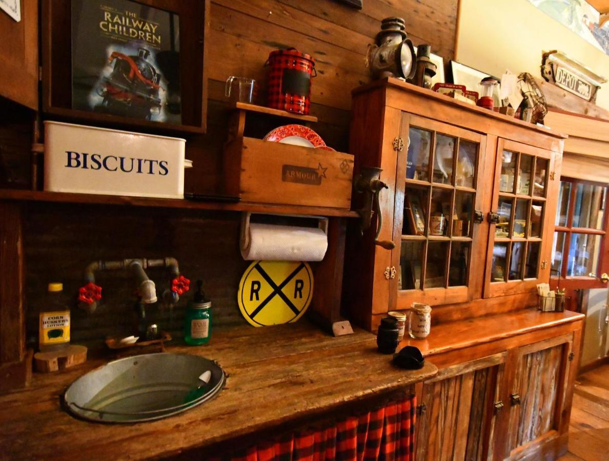Country Woods Inn Glen Rose Εξωτερικό φωτογραφία